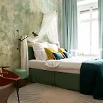 Cora Apartments